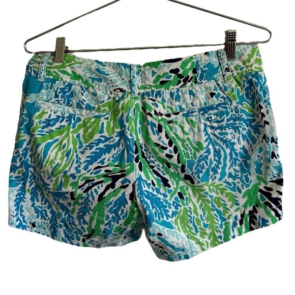 Lilly Pulitzer Callahan Shorts, Let's Cha Cha Blue & Green Pattern, Size 4 - Picture 4 of 7